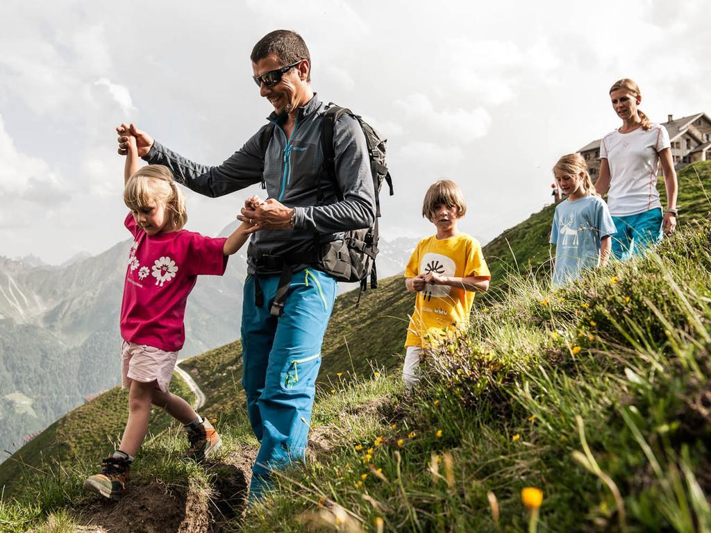 Landhaus Anja Appartamento Neustift im Stubaital Esterno foto